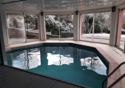 Piscine du gite de groupe Gentiane