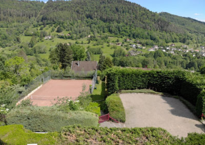 Extérieur du gite de groupe Orchidée